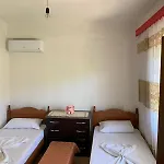 Apartments Kapo Saranda